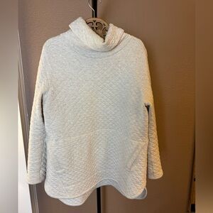 Duluth Trading Co Oatmeal Quilted Women's Turtleneck Sweater
